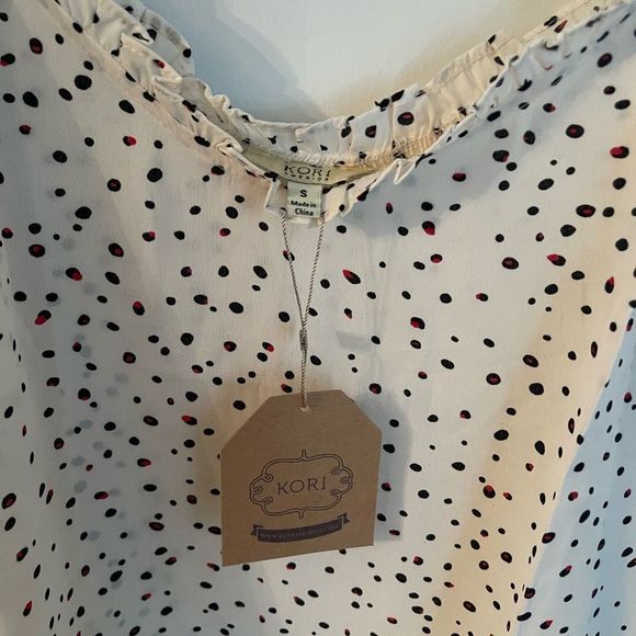 Kori America Ruffles& Dots Camisole in Ivory - Picture 4 of 6